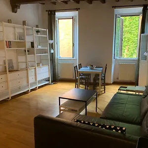 https://rome-centre-navona-relais.it-romehotels.com